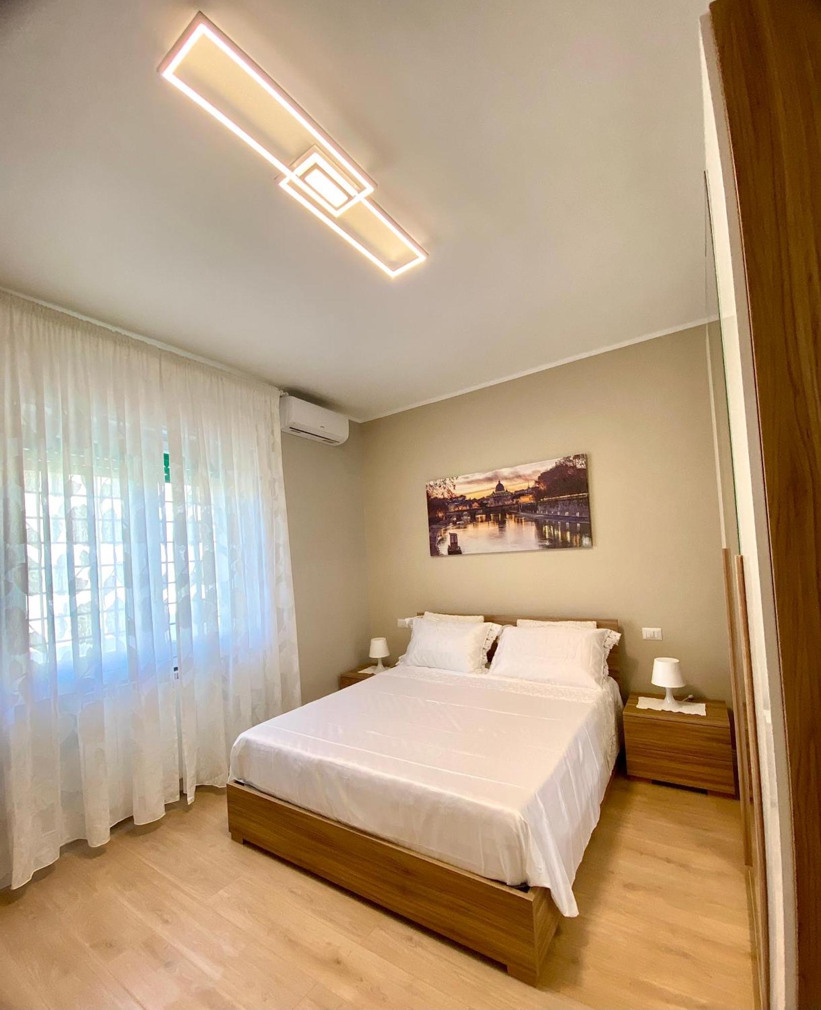 Capuanshome-Intero Appartamento โรม ภายนอก รูปภาพ